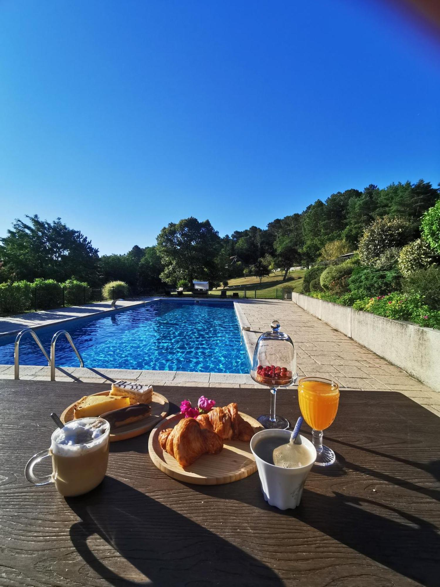 Appartements Vallee Verte Razac-sur-lʼIsle المظهر الخارجي الصورة