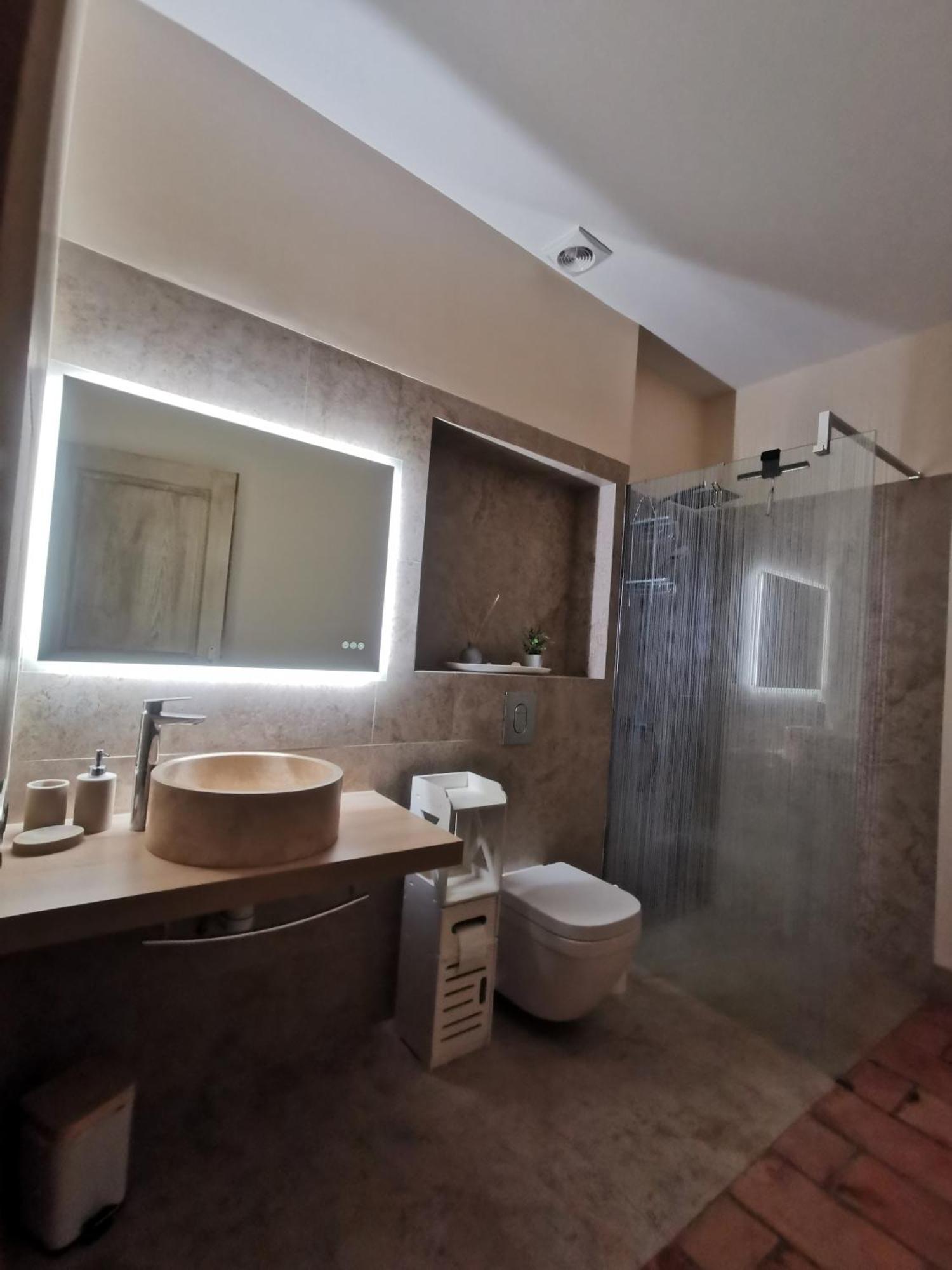 Appartements Vallee Verte Razac-sur-lʼIsle المظهر الخارجي الصورة