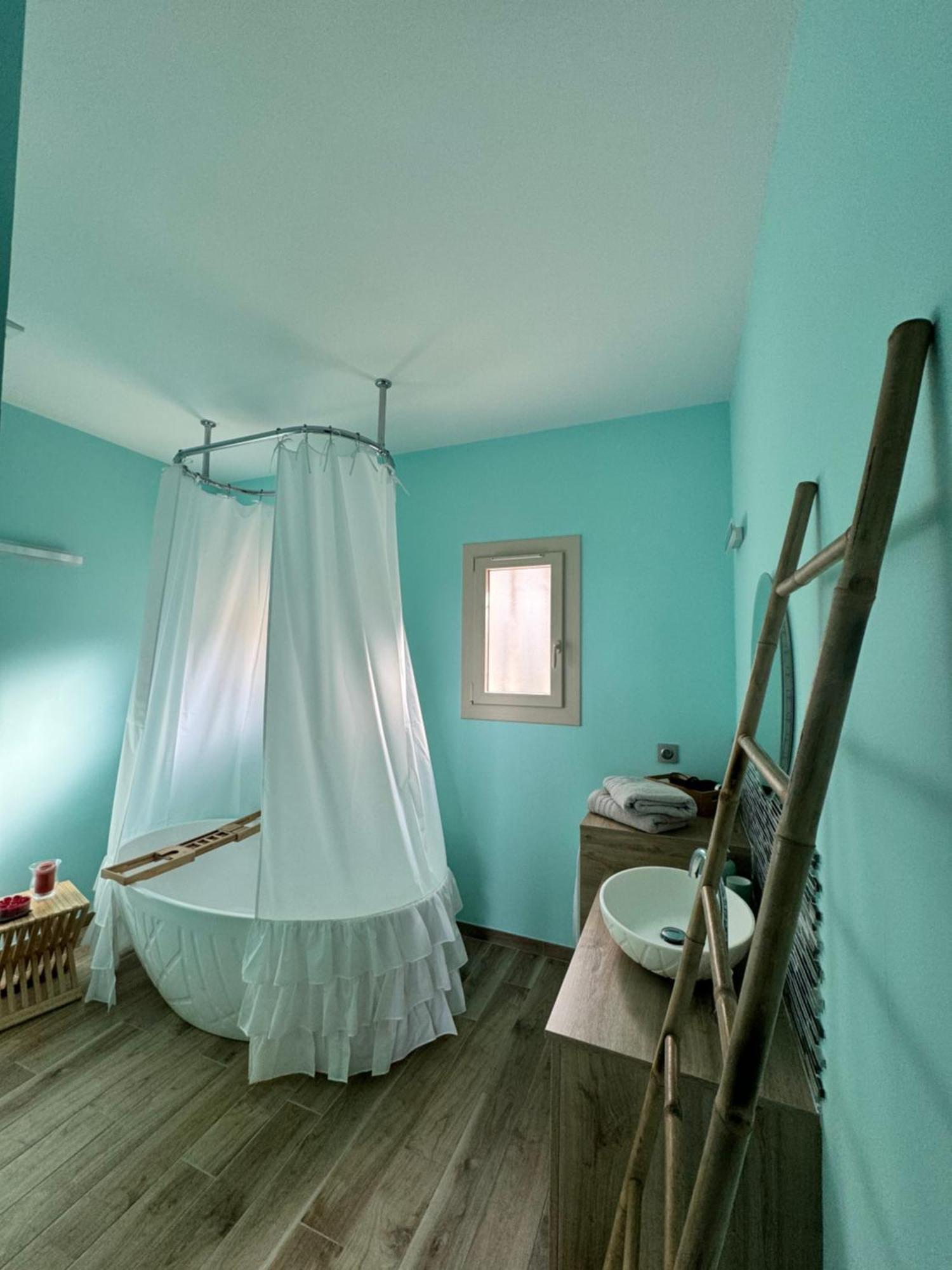 Appartements Vallee Verte Razac-sur-lʼIsle المظهر الخارجي الصورة